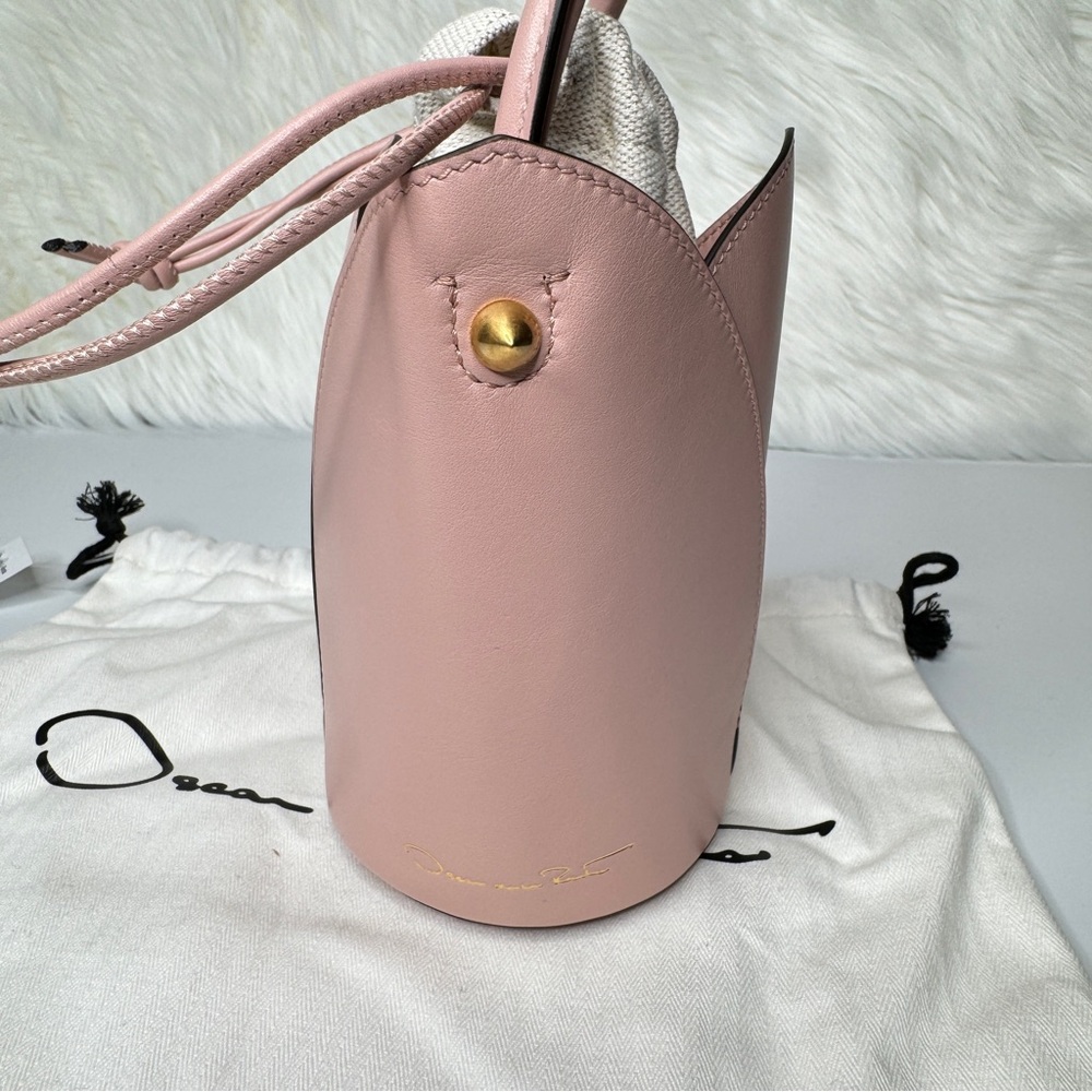 Oscar de la Renta Tulipan Nano Leather Bucket Bag - Picture 4 of 8